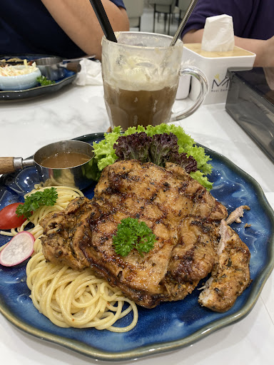 MEO PLUS CAFE