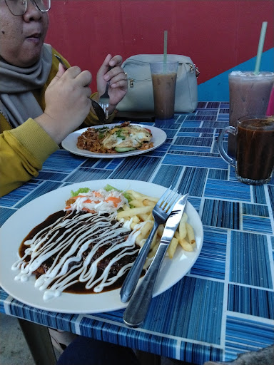 ARE ZIQ WESTERN FOOD STATION