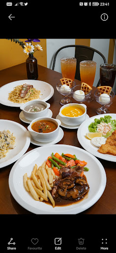 Restoran Gold Cowboys • Western Grill & Sizzling