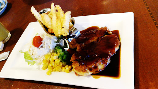 Saga Highlands Steak Cafe