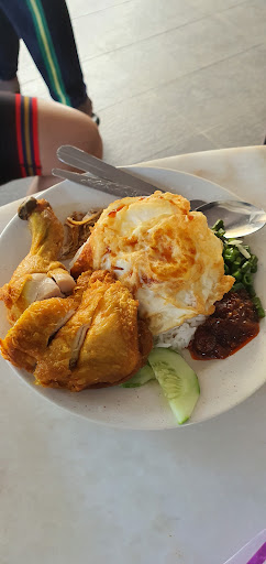 D'Nine Cafe / Batu Arang Cafe