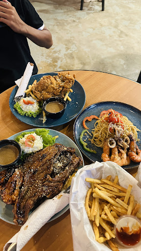 RICO CAFE & WESTERN