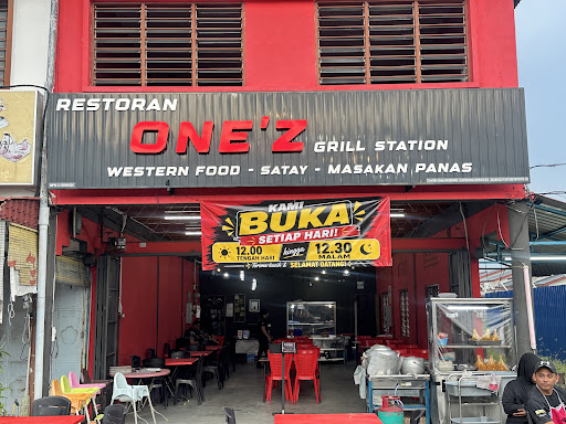 ONE’Z GRILL STATION