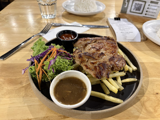 The Five Cafe