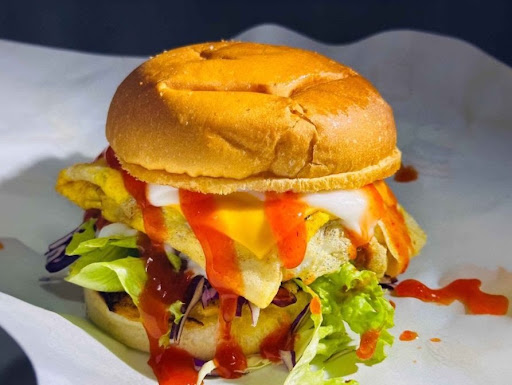 Burger Crispy & Fire Cheese Fries