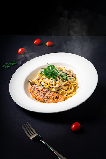 TT Western Cuisine