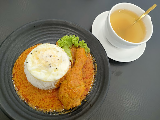 The Mòng Cafe