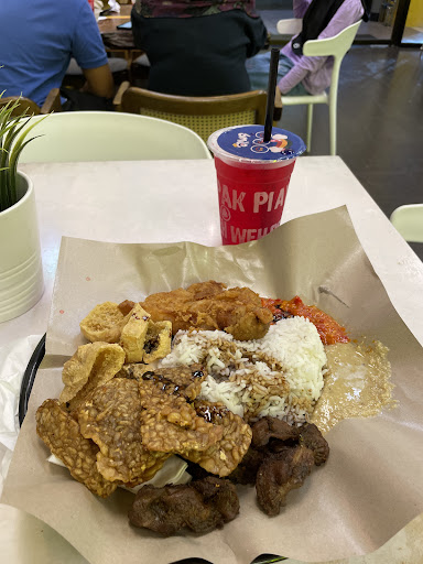 AYAM GEPUK PAK PI