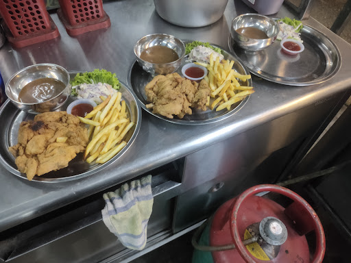 isuka Burger & Western