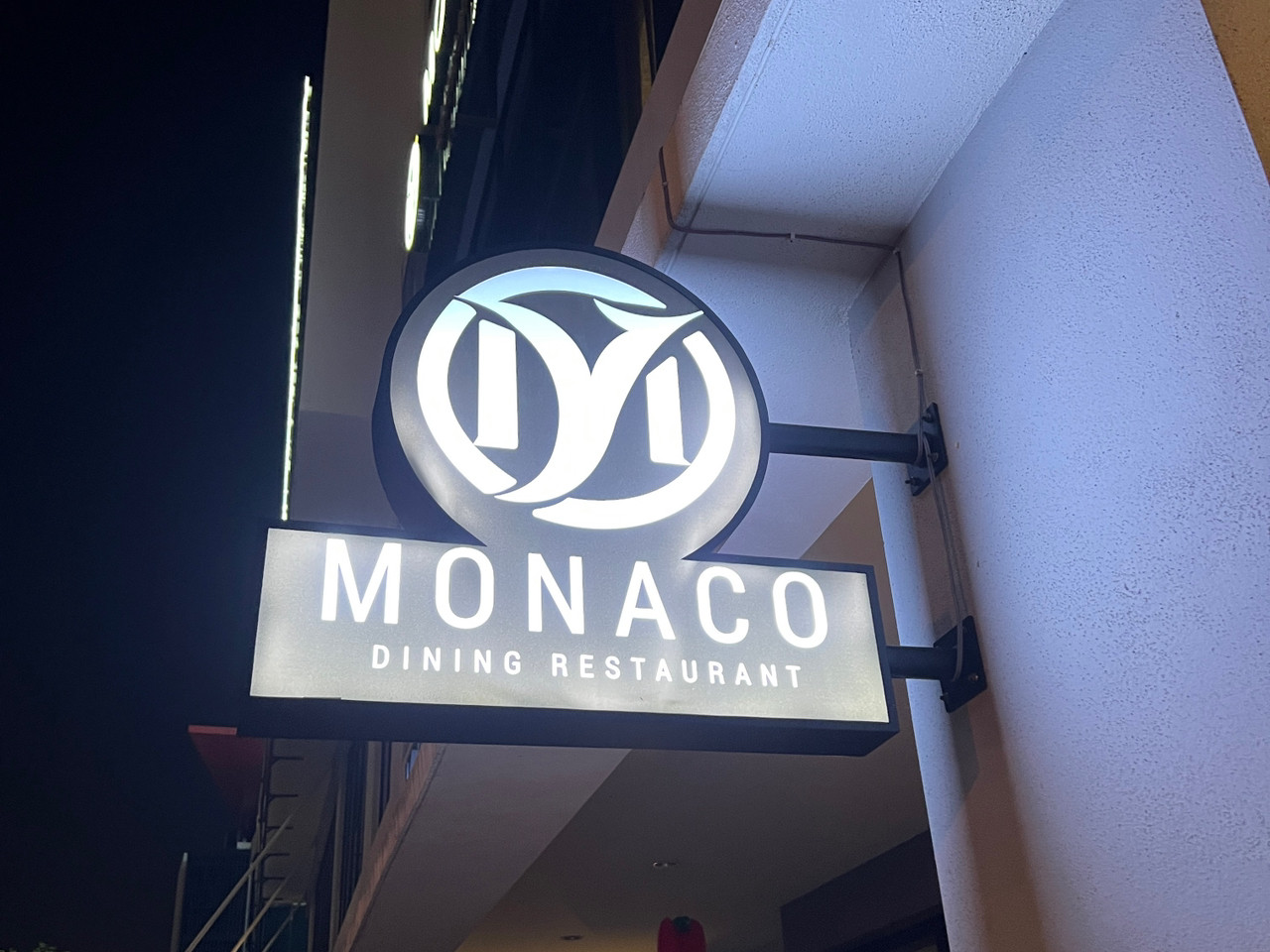 Monaco Dining Restaurant: Ulasan & Pengalaman Makan