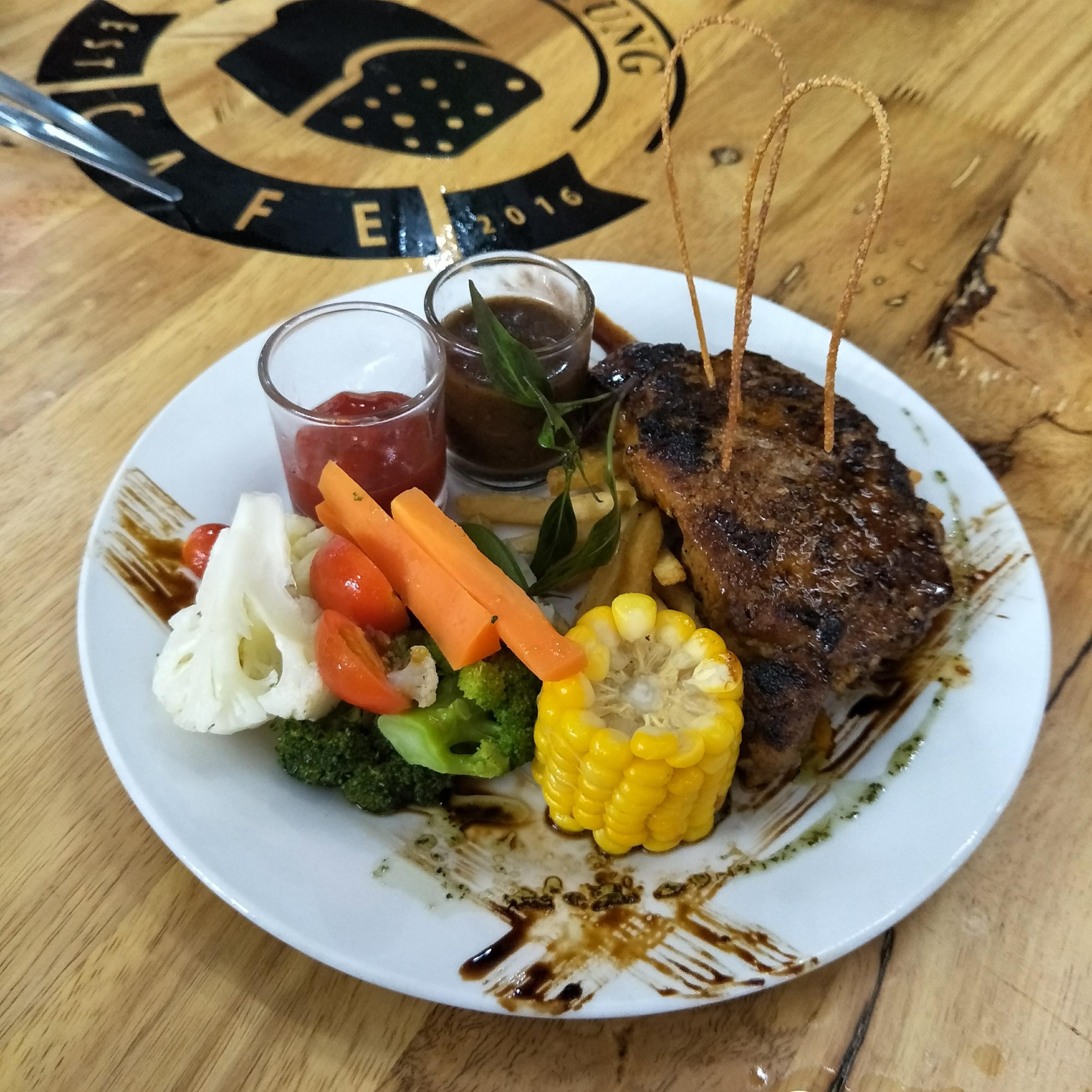 Pendapat tentang Roti Rentung Steak House 1 Pendapat Roti Rentung Steak House: Steak Terbaik & Pengalaman Makan