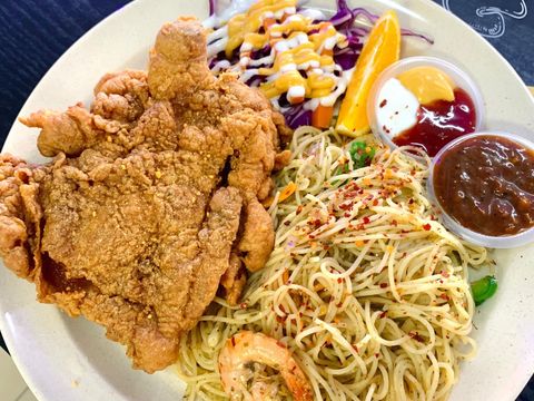 Pendapat tentang AJIBZ KITCHEN 1 AJIBZ KITCHEN: Ulasan Makanan & Pengalaman Pelanggan
