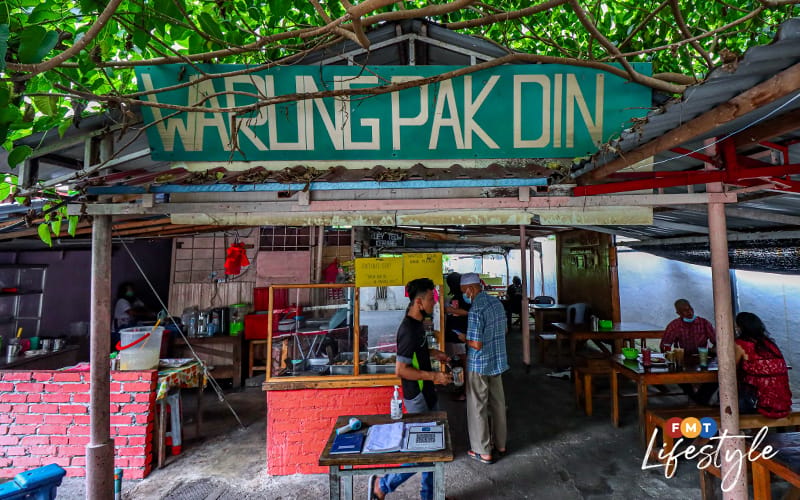Pendapat tentang Warung Pak Din 1 Tentang Warung Pak Din: Ulasan Jujur Makanan dan Suasana Restoran