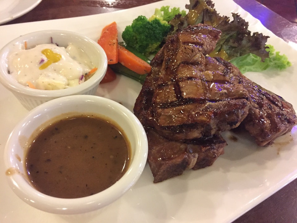 Western Food Terbaik di Kampung Tekek | Menu Makanan Barat Pilihan